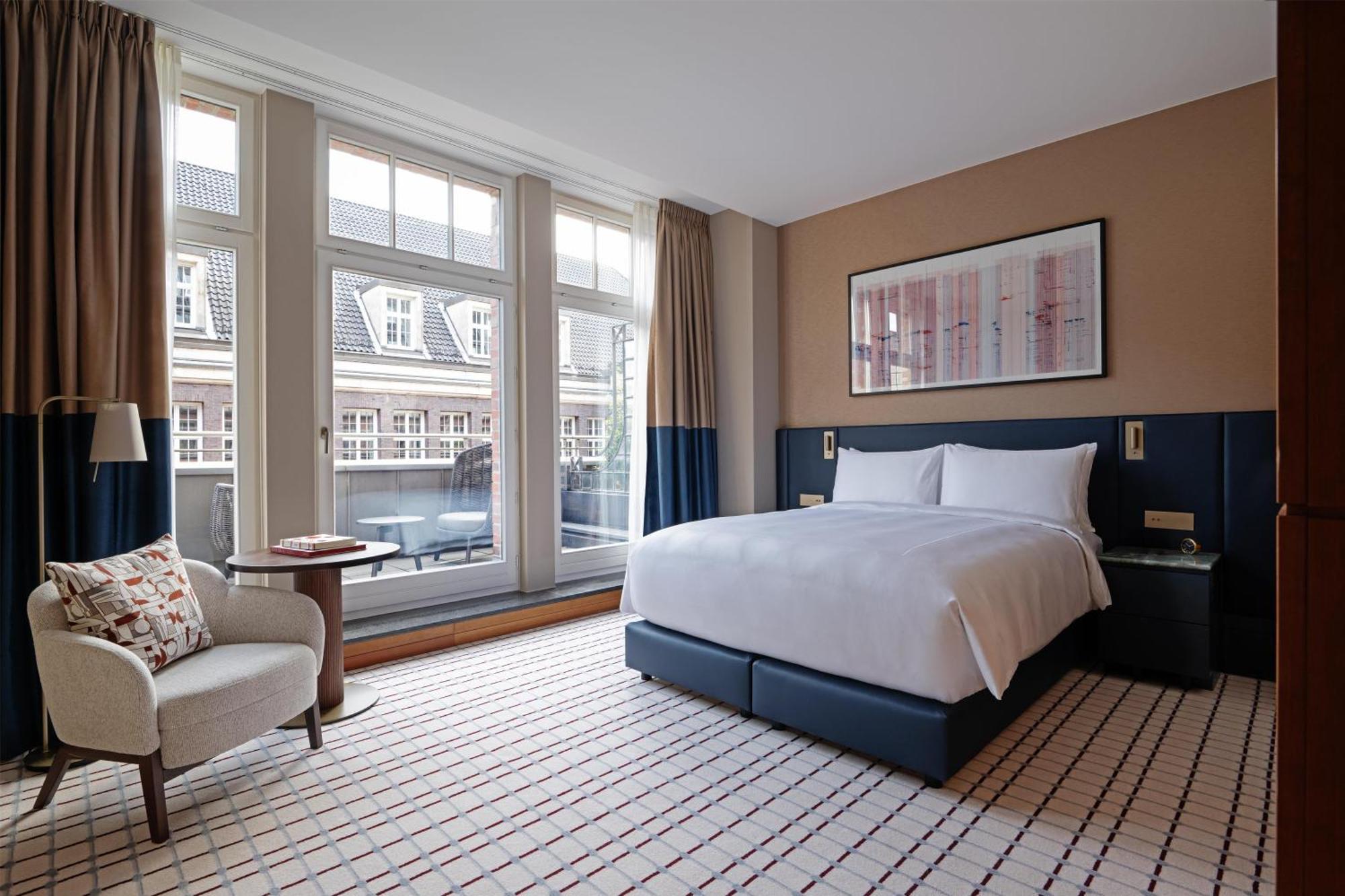 Deluxe Queen Room Balcony