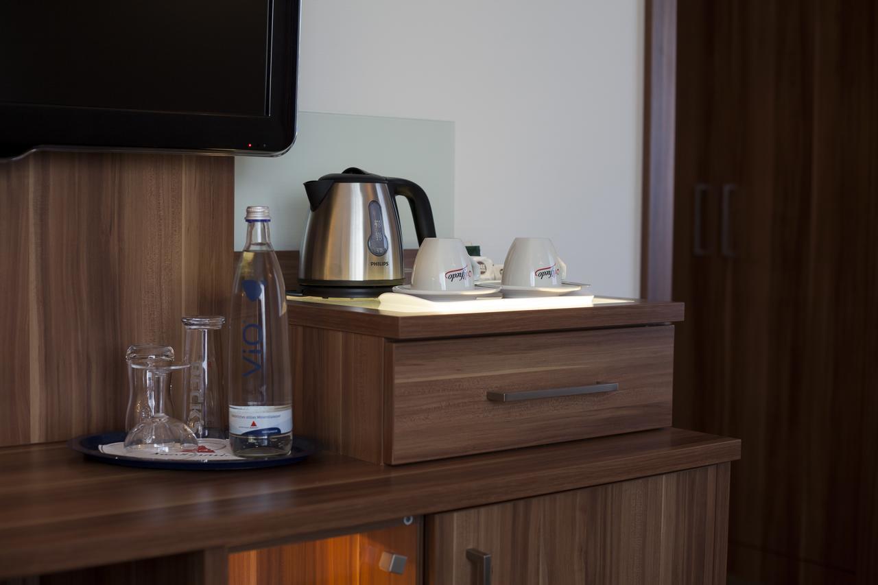 Business Doppelzimmer mit Doppelbett